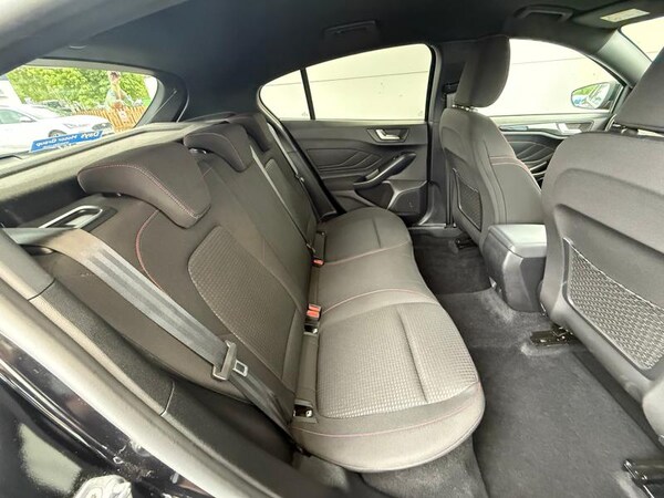 Used Ford Focus 2022 for sale - 75608096: Photo 19