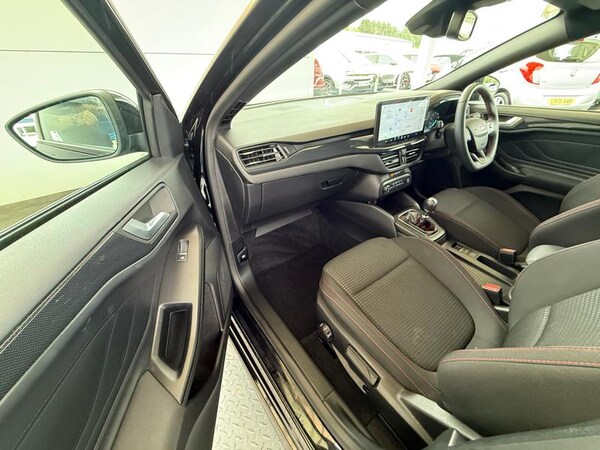 Used Ford Focus 2022 for sale - 75608096: Photo 26