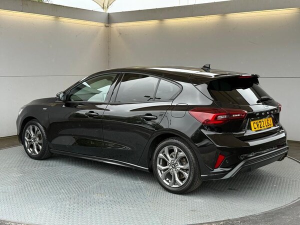 Used Ford Focus 2022 for sale - 75608096: Photo 7