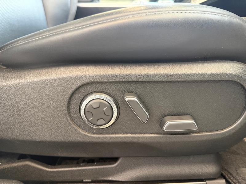 Used Genesis GV60 2022 for sale - 76908808: Photo 21