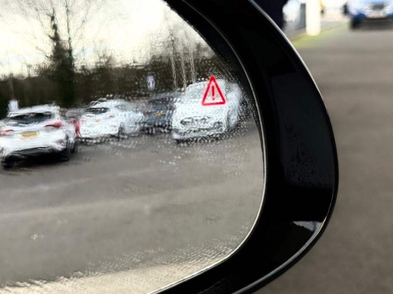 Used Genesis GV60 2022 for sale - 76908808: Photo 42