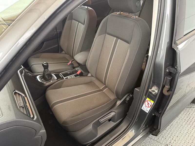 Used Volkswagen T-Roc 2019 for sale - 76290283: Photo 14