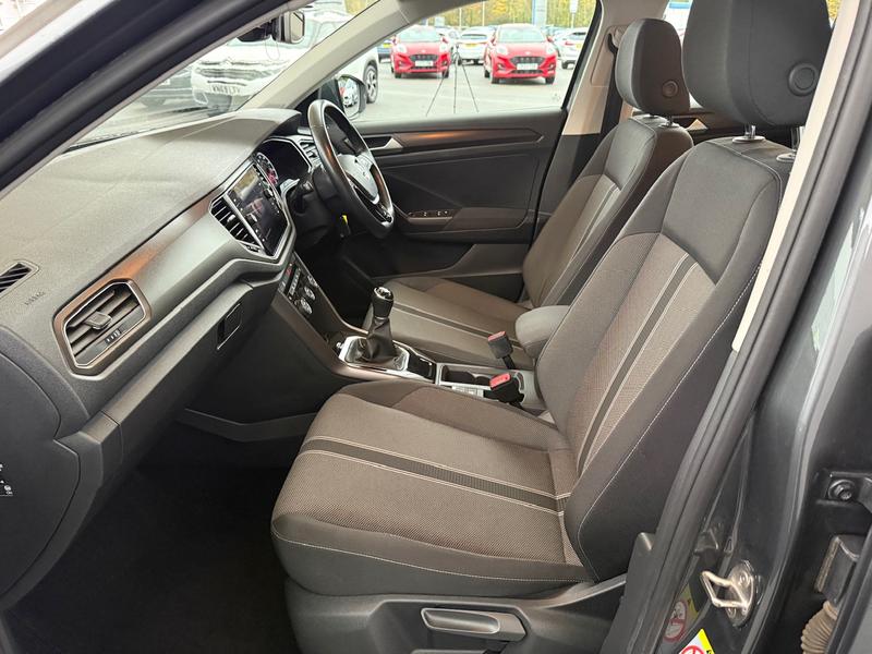 Used Volkswagen T-Roc 2019 for sale - 76290283: Photo 15