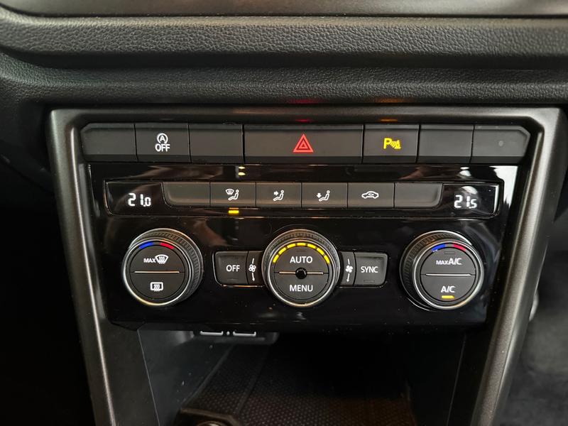 Used Volkswagen T-Roc 2019 for sale - 76290283: Photo 28