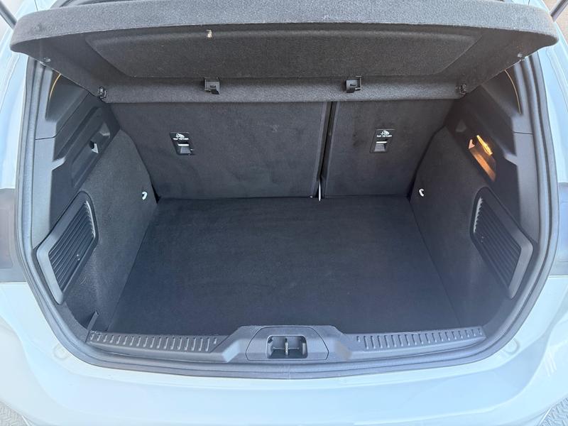 Used Ford Focus 2023 for sale - 76433980: Photo 11