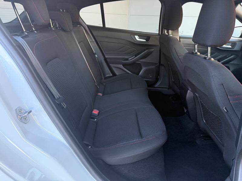 Used Ford Focus 2023 for sale - 76433980: Photo 17