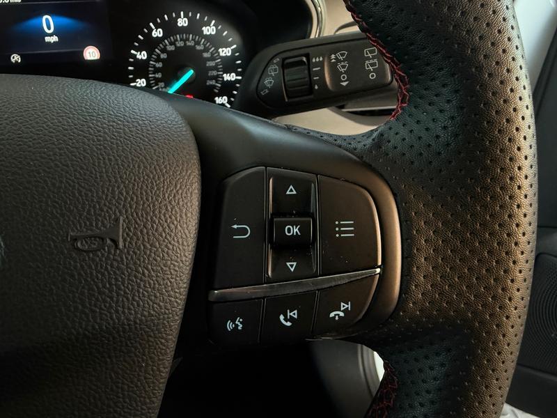 Used Ford Focus 2023 for sale - 76433980: Photo 29