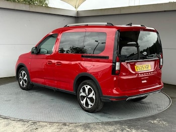 Used Ford Tourneo Connect 2025 for sale - 75919126: Photo