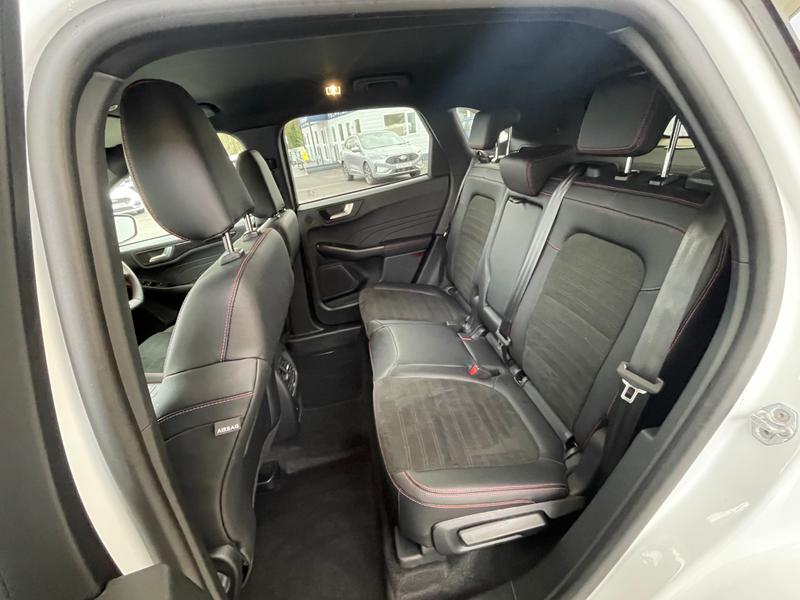 Used Ford Kuga 2023 for sale - 76664851: Photo 28