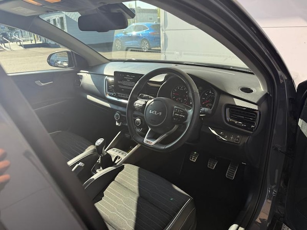 Used Kia Stonic 2023 for sale - 74435579: Photo 16