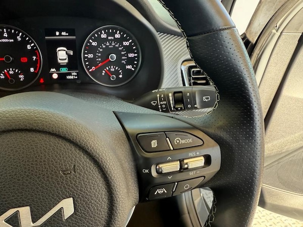 Used Kia Stonic 2023 for sale - 74435579: Photo 20
