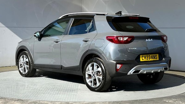 Used Kia Stonic 2023 for sale - 74435579: Photo 6