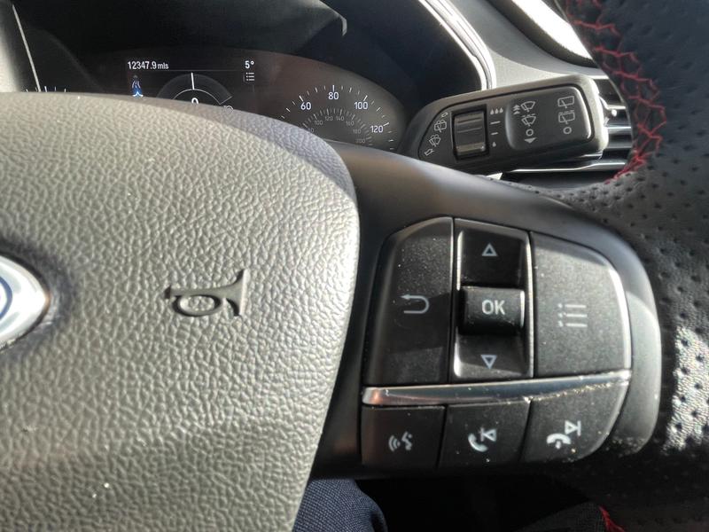 Used Ford Focus 2023 for sale - 76382139: Photo 18