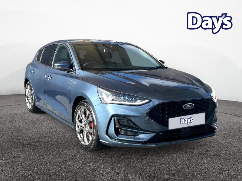 Used Ford Focus 2023 for sale - 76382139: Photo 2