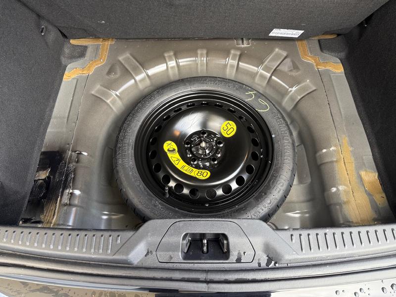 Used Ford Focus 2023 for sale - 76580859: Photo 11