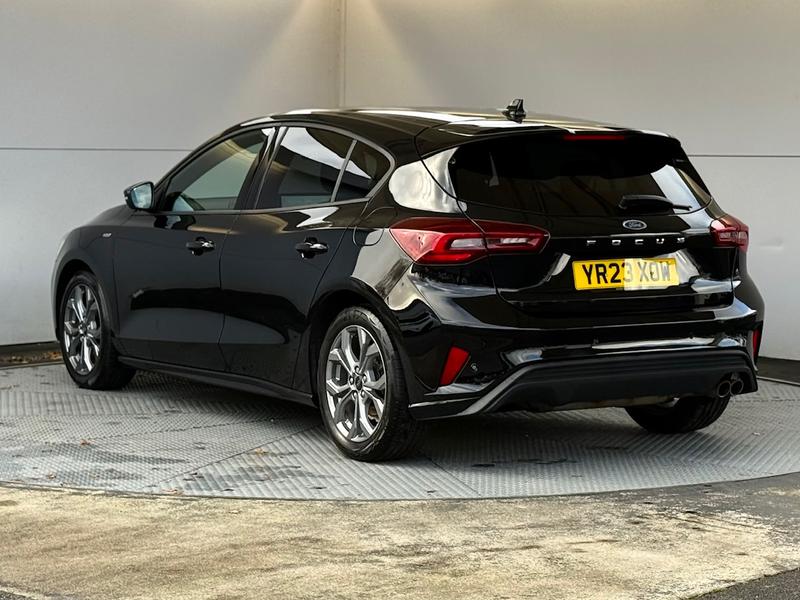 Used Ford Focus 2023 for sale - 76580859: Photo 6