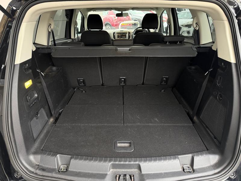 Used Ford S-Max 2016 for sale - 77733203: Photo 10