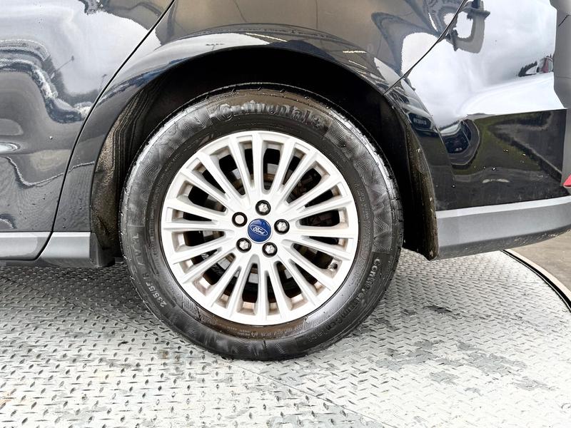 Used Ford S-Max 2016 for sale - 77733203: Photo 34