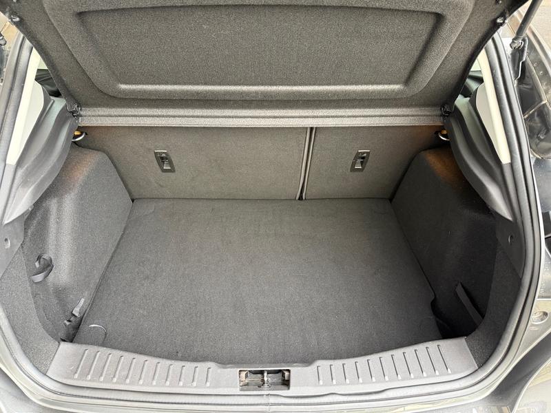 Used Ford Focus 2016 for sale - 76797086: Photo 10