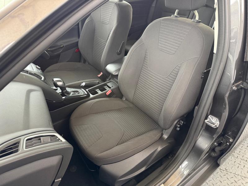 Used Ford Focus 2016 for sale - 76797086: Photo 14
