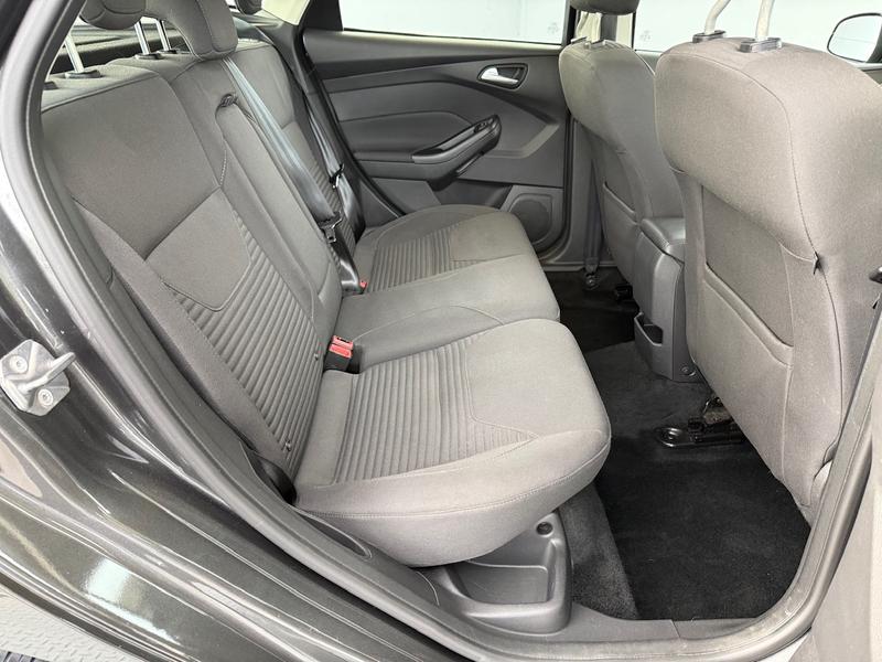 Used Ford Focus 2016 for sale - 76797086: Photo 16