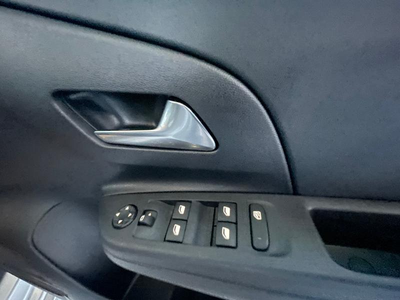 Used Vauxhall Corsa 2023 for sale - 76467691: Photo 36