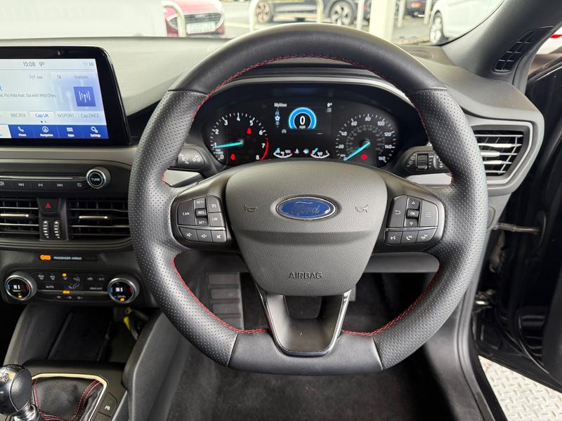 Used Ford Focus 2022 for sale - 76261085: Photo 17