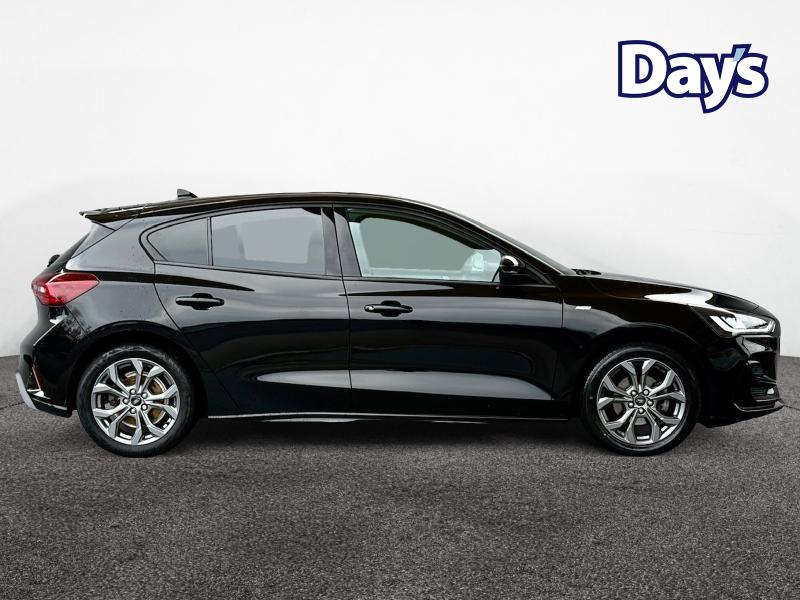 Used Ford Focus 2022 for sale - 76261085: Photo 8