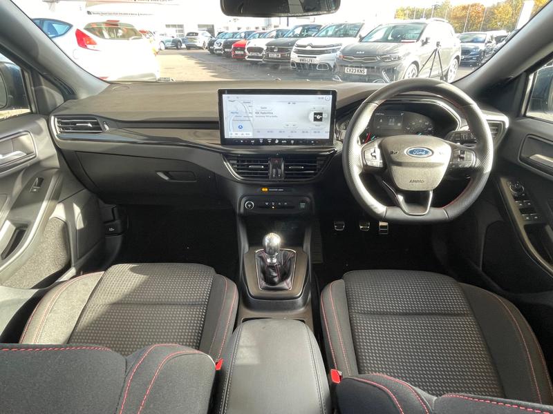 Used Ford Focus 2023 for sale - 76835759: Photo 15