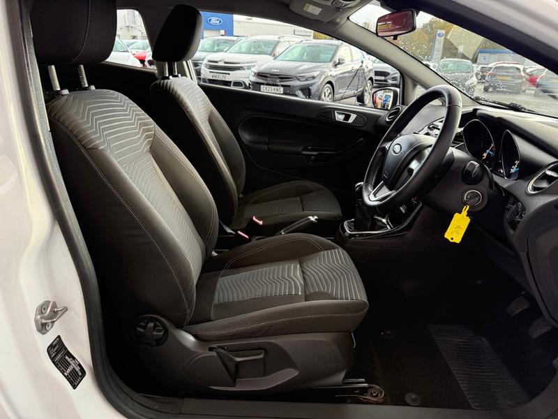 Used Ford Fiesta 2014 for sale - 76355523: Photo 15