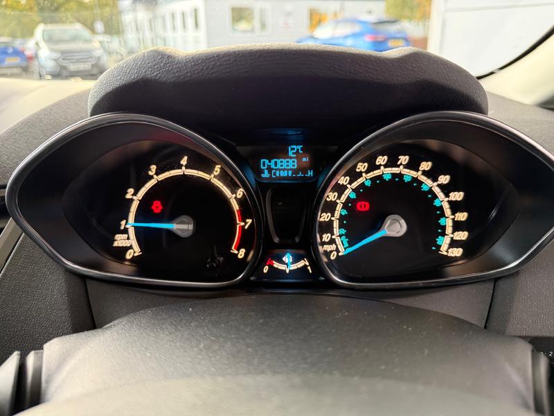 Used Ford Fiesta 2014 for sale - 76355523: Photo 18