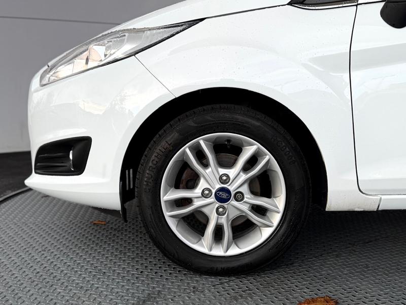 Used Ford Fiesta 2014 for sale - 76355523: Photo 26