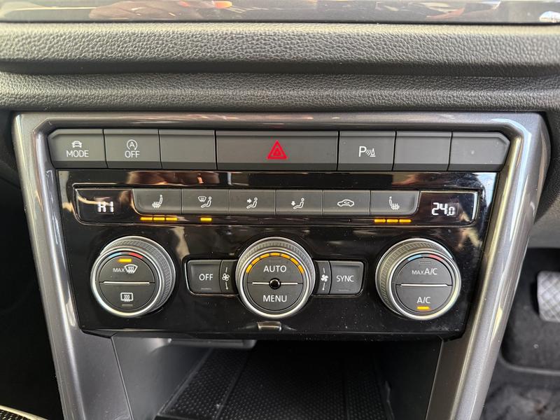 Used Volkswagen T-Roc 2021 for sale - 76131306: Photo 23