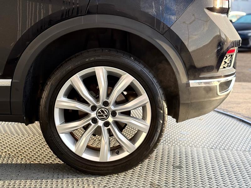 Used Volkswagen T-Roc 2021 for sale - 76131306: Photo 31