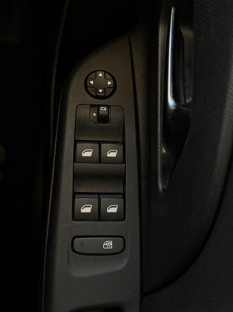 Used Vauxhall Corsa 2023 for sale - 76332612: Photo 28