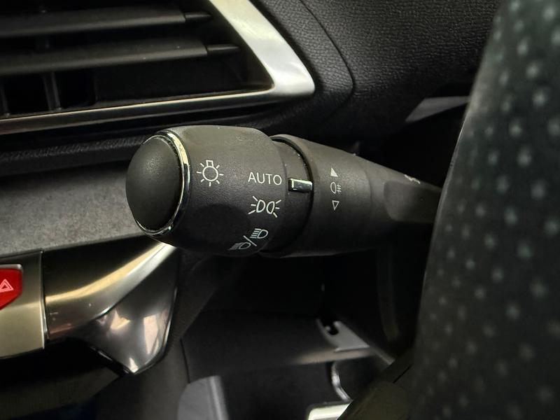 Used Peugeot 5008 2022 for sale - 77965837: Photo 28