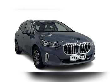 2023 - 220i MHT Luxury 5dr DCT