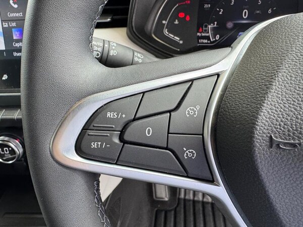Used Renault Clio 2022 for sale - 75457409: Photo 14