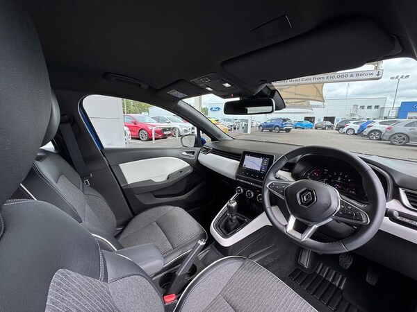 Used Renault Clio 2022 for sale - 75457409: Photo 16
