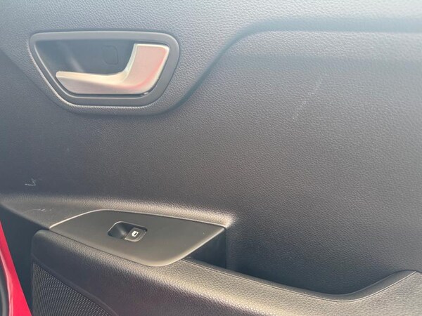 Used Kia Stonic 2023 for sale - 74729727: Photo 20