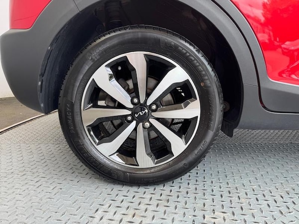 Used Kia Stonic 2023 for sale - 74729727: Photo 27