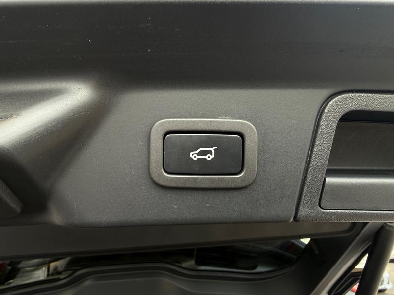 Used Land Rover Range Rover Velar 2022 for sale - 78215577: Photo 11