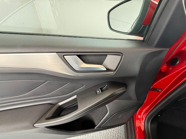 Used Ford Focus 2024 for sale - 75621014: Photo 19