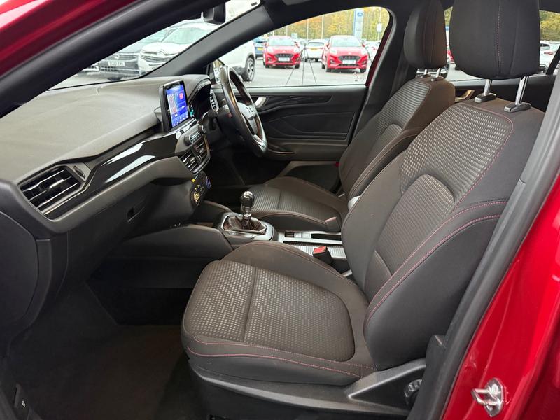 Used Ford Focus 2020 for sale - 76421965: Photo 13