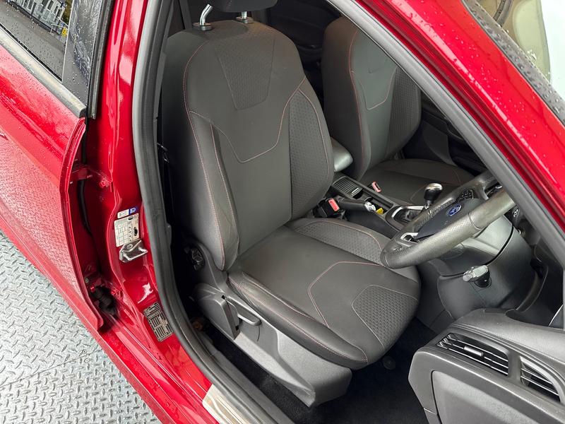 Used Ford Focus 2017 for sale - 76519755: Photo 18