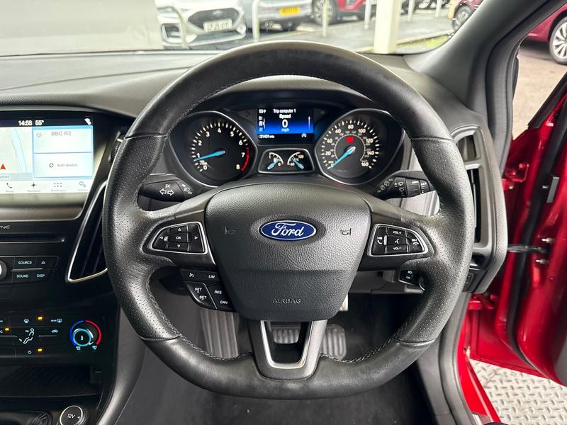 Used Ford Focus 2017 for sale - 76519755: Photo 20