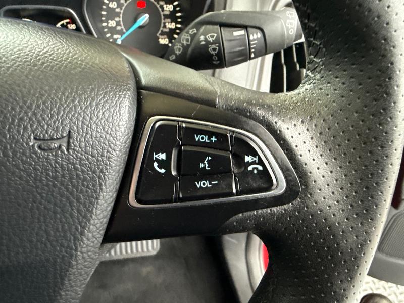 Used Ford Focus 2017 for sale - 76519755: Photo 23