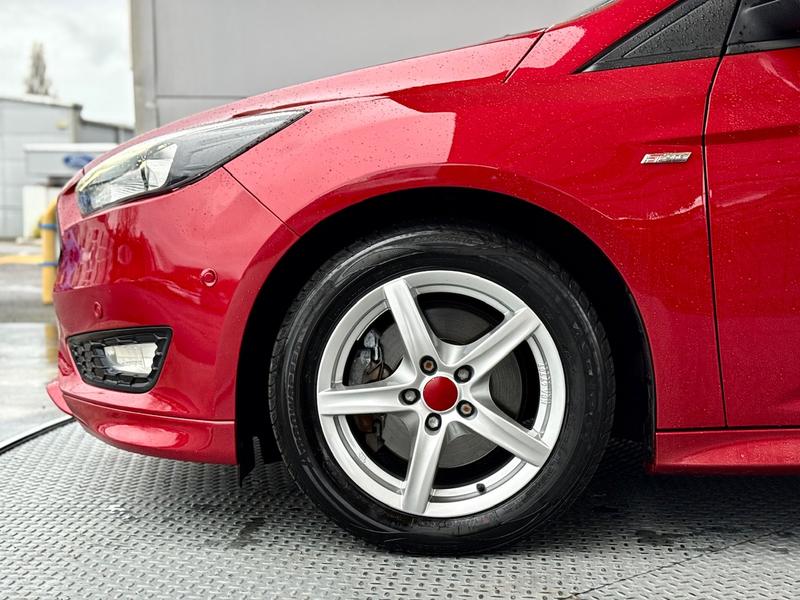 Used Ford Focus 2017 for sale - 76519755: Photo 32