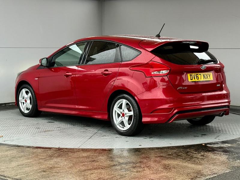 Used Ford Focus 2017 for sale - 76519755: Photo 6