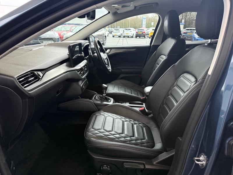 Used Ford Focus 2022 for sale - 76553854: Photo 14